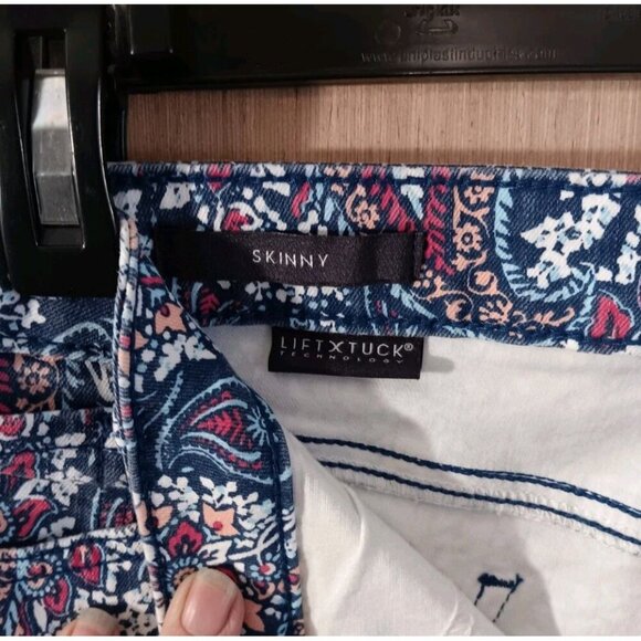 NYDJ Chico's (18) Womens Cotton Mykonos‎ Paisley Flawless Contour Skinny Jeans - Picture 5 of 7